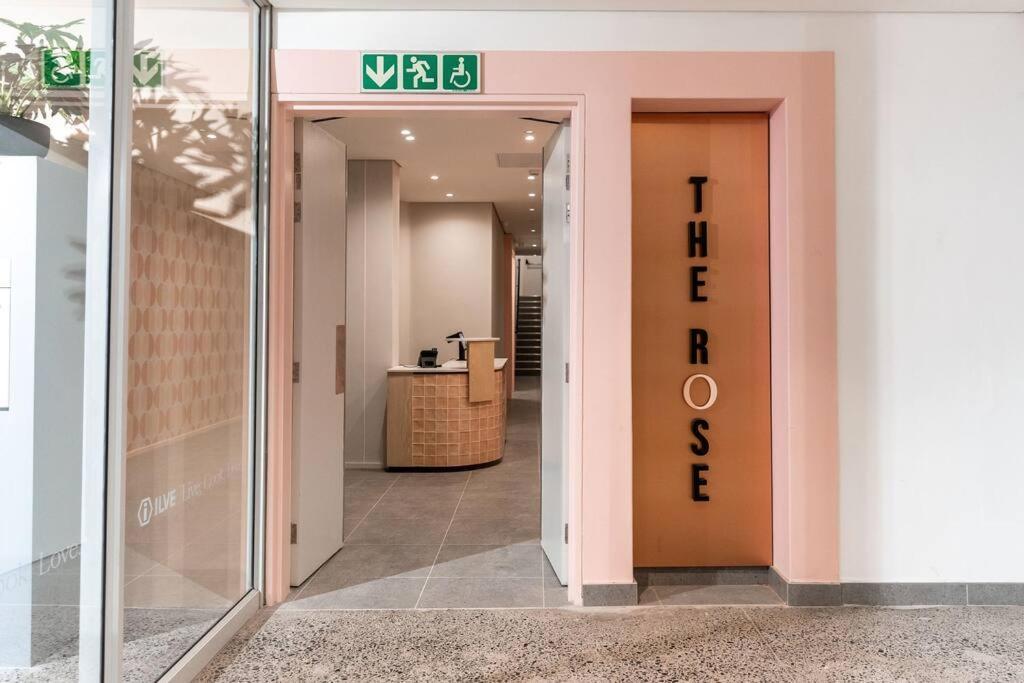 Appartement The Rose 105: With Rooftop Pool *